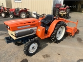 KUBOTA トラクター 