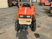 KUBOTA トラクター 