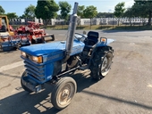 ISEKI トラクター TS2210S