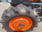 KUBOTA トラクター B7001D