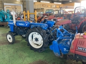 ISEKI トラクター TS2210S