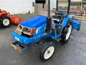 ISEKI トラクター TU220