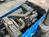 ISEKI トラクター TU220
