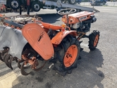 KUBOTA トラクター B7000D