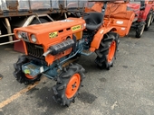 KUBOTA トラクター B7001