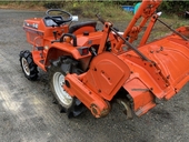 KUBOTA トラクター B40