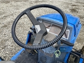 ISEKI トラクター TU245F