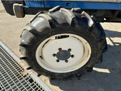 ISEKI トラクター TL3200F
