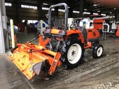 KUBOTA トラクター KT24