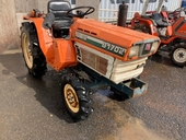 KUBOTA トラクター B1702