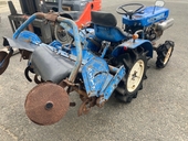 ISEKI トラクター TX1210