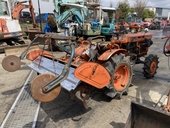 KUBOTA トラクター B7001