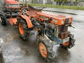 KUBOTA トラクター B7000D