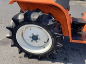 KUBOTA トラクター  B1-16D
