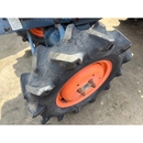 KUBOTA トラクター B7001D