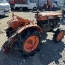 KUBOTA トラクター B7000D