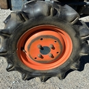 KUBOTA トラクター B7000D