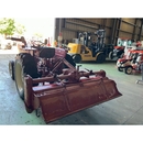 KOMATSU International トラクター 284D