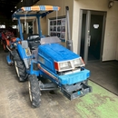 ISEKI トラクター TU200F