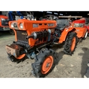 KUBOTA トラクター B7001