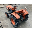 KUBOTA トラクター B7000D