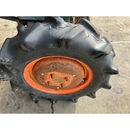 KUBOTA トラクター B7001