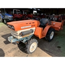 KUBOTA トラクター B1200D