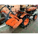 KUBOTA トラクター B7000D