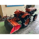 KUBOTA トラクター B7000D