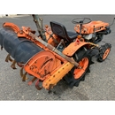 KUBOTA トラクター B7000D