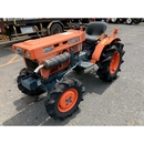 KUBOTA トラクター B7001D