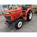 KUBOTA トラクター L1-215D