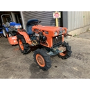 KUBOTA トラクター B7001D