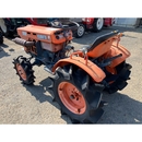 KUBOTA トラクター B7001D
