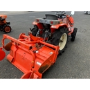 KUBOTA トラクター B52