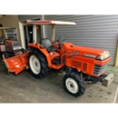 KUBOTA トラクター L1-235D