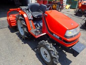 KUBOTA トラクター B52