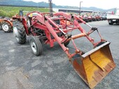 Massey Ferguson トラクター MF240
