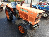 KUBOTA トラクター L2201S