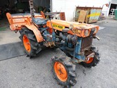 KUBOTA トラクター B7000D