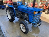 ISEKI トラクター TS2210S