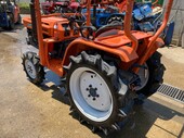 KUBOTA トラクター  B1600D
