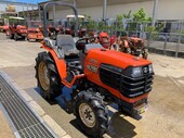 KUBOTA トラクター GB200