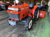 KUBOTA トラクター L1-255D