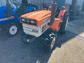 KUBOTA トラクター  B1600D