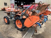 KUBOTA トラクター B7001D
