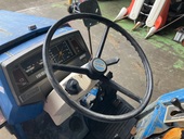 ISEKI トラクター TU240F