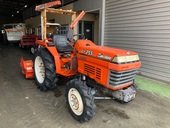 KUBOTA トラクター L1-255D