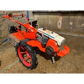 KUBOTA  