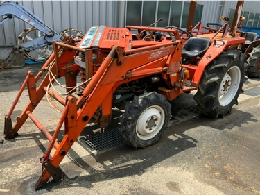 Tractors KUBOTA L1-265D - FARM MART